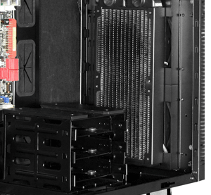 Nanoxia lanza su descomunal caja para PC con soporte E-ATX dual